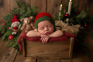 baby in winter scene, rustic christmas backdrop, holiday newborn photo, face swap overlay, winter studio prop